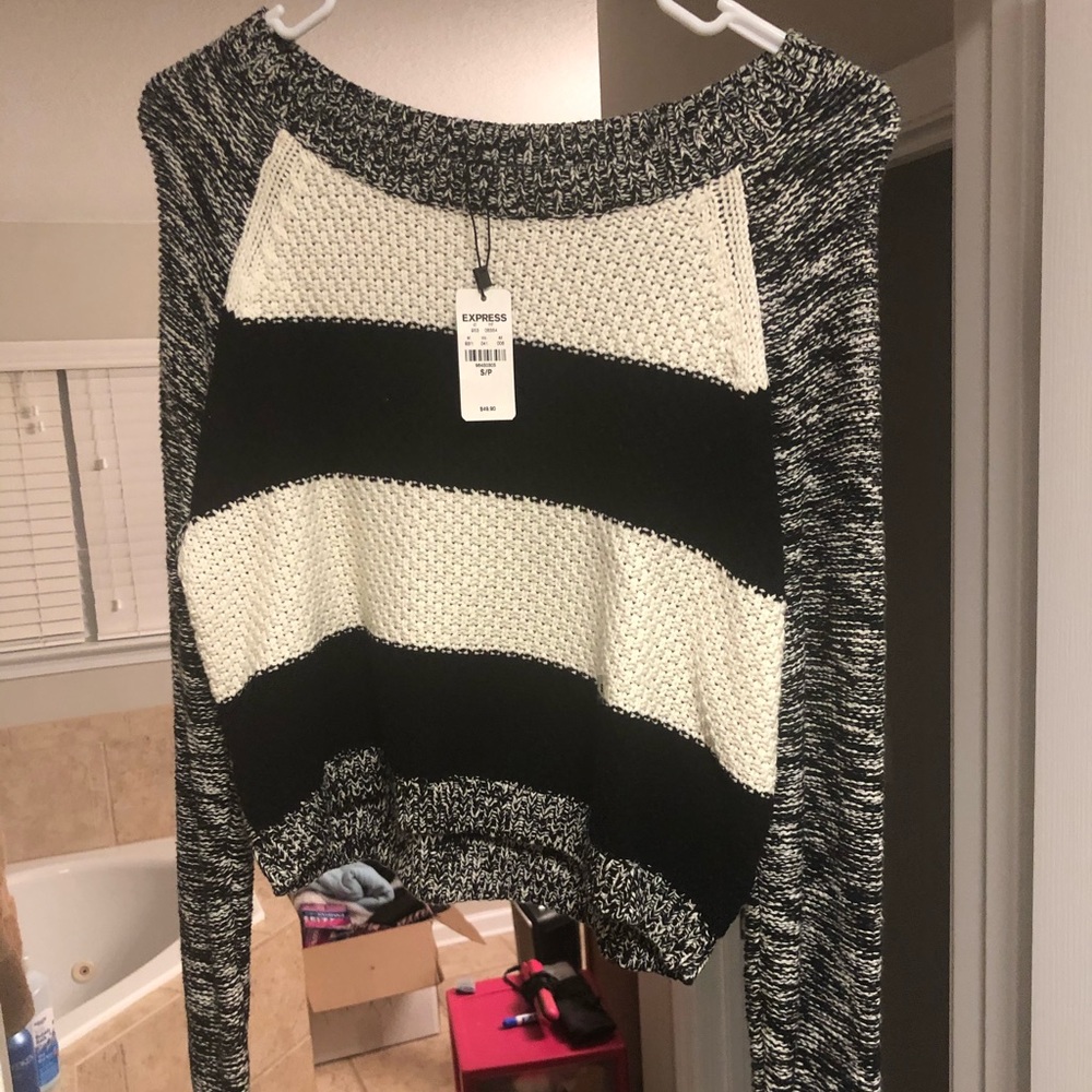 Express Crop Top